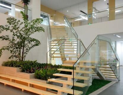 企業(yè)黨建展廳設(shè)計(jì)如何突出紅色文化主題